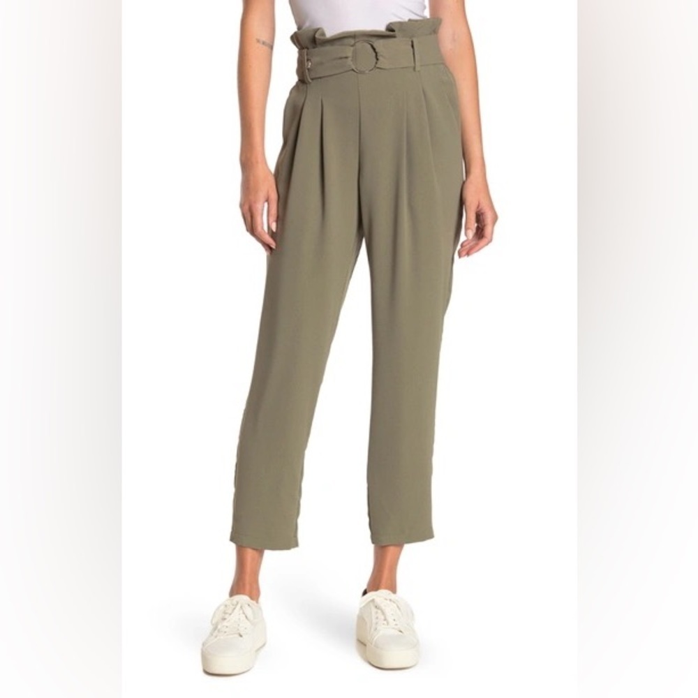 Elodie  Women's Belted Paper Bag Waist Crop Pants Green